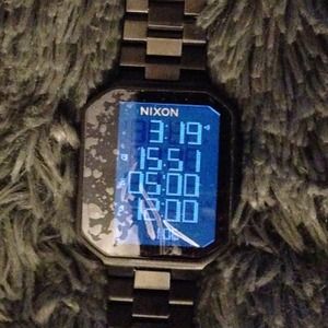 Nixon Accessories - Nixon Synapse Watch in All Black Nixon Accessories - Nixon Synapse Watch in All Black