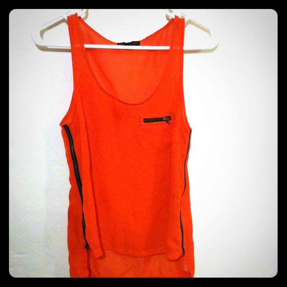 Zip up coral top