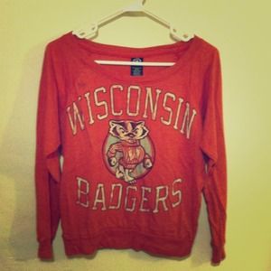 Wisconsin Badgers long sleeved top