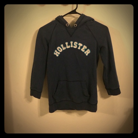 Hollister pullover sweatshirt