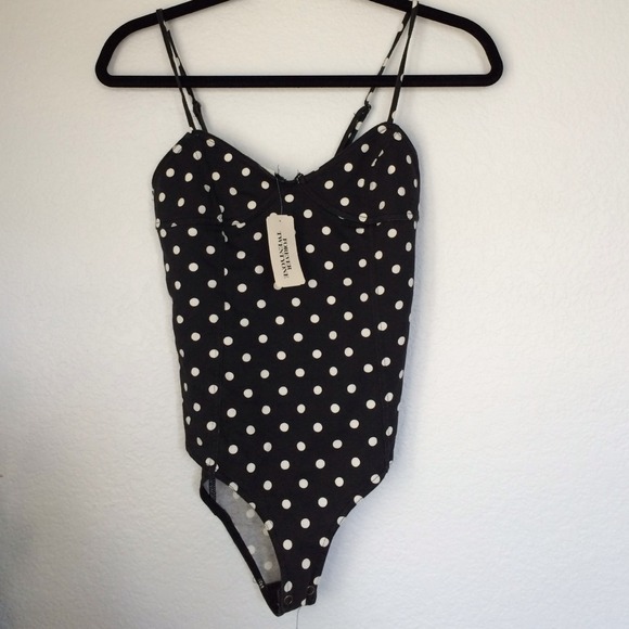 🚫BUNDLED🚫Super cute polka dot onesie!