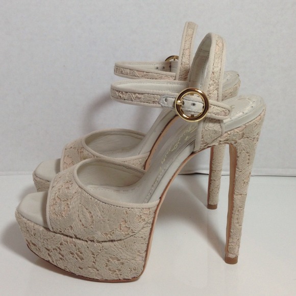 ❌SOLD❌Alice + Olivia Lena Macrame  Platforms - Picture 3 of 4
