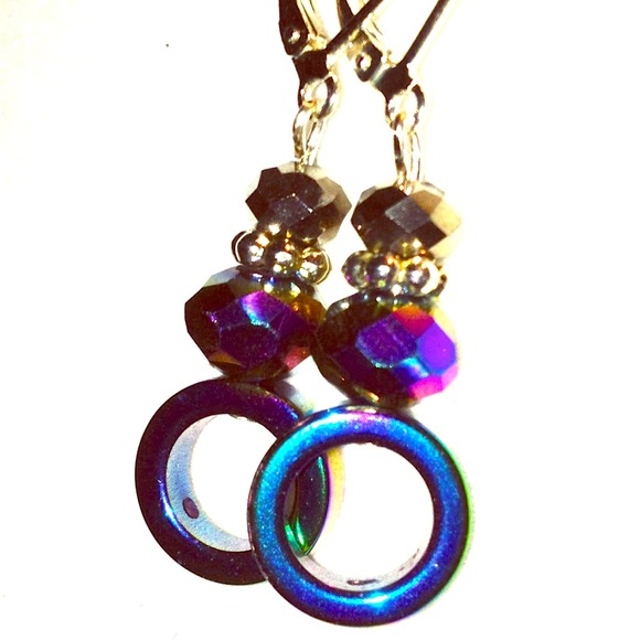 REDUCED! Handmade MultiColored Dangling Earrings - Picture 1 of 2