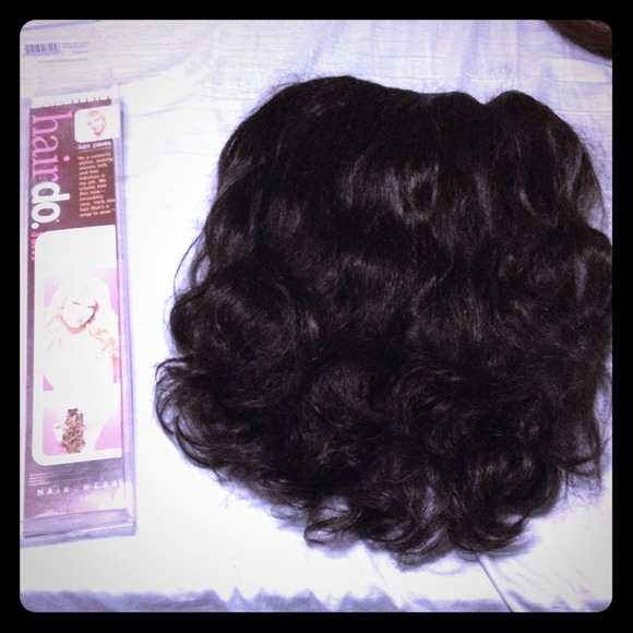 Jessica Simpson hair extensions