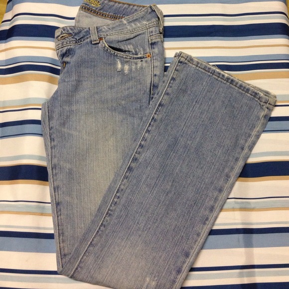 American Eagle Denim Jeans - Picture 1 of 3