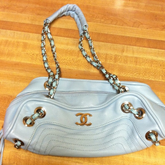 Very cute mini bag