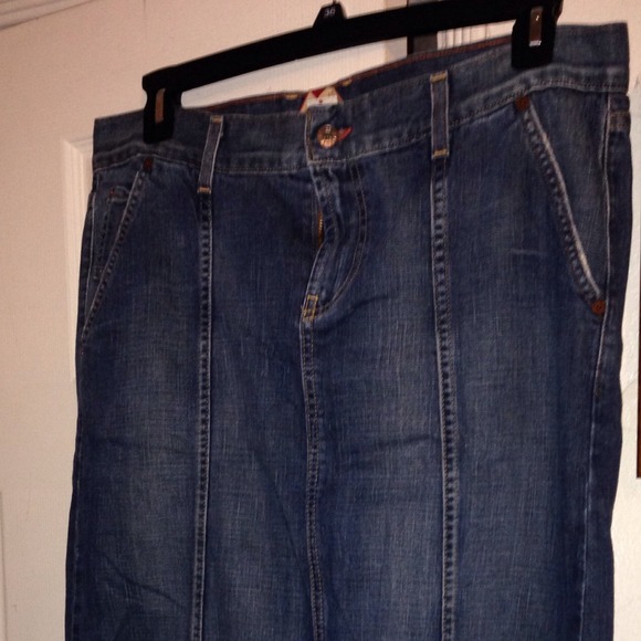 Lucky Brand denim maxi skirt👀