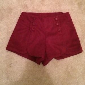 Very cute red wine wool high waist shorts!
