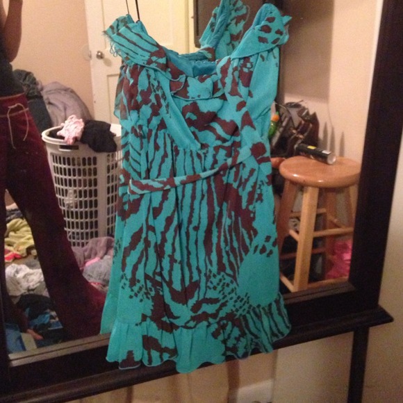 Cute strapless dress