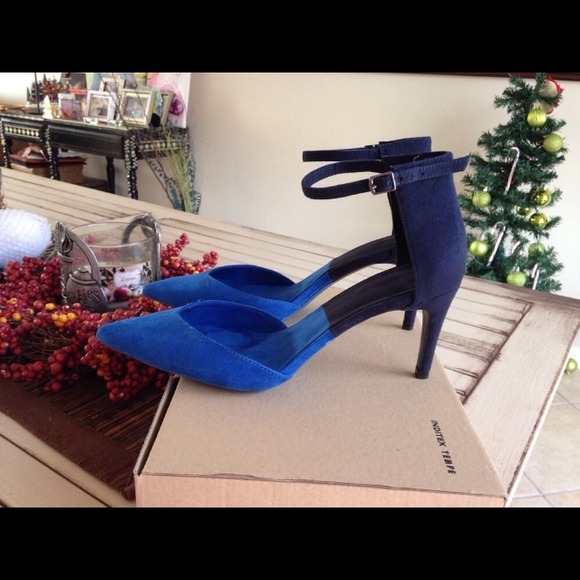 Zara heels 🔴sold🔴
