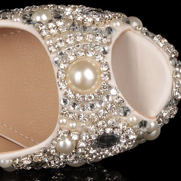 Custom designed - Picture 2 of 2