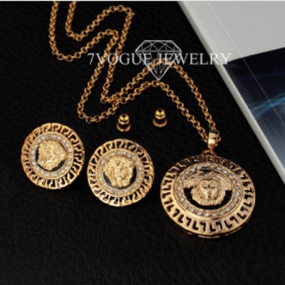 🌟18k GP❗️ Celebrity Style Lion Head Set Jewelry😍