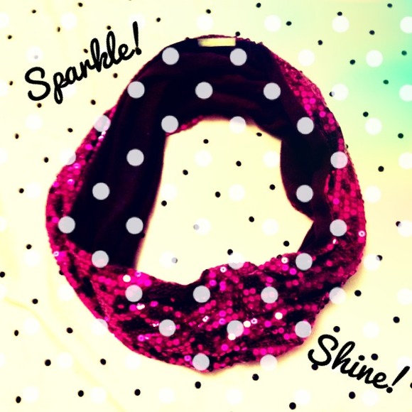 Magenta sequin scarf