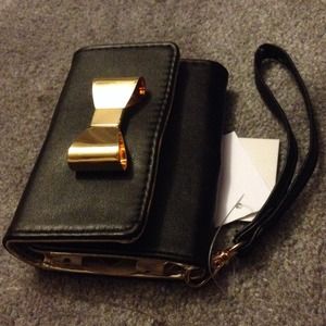 iPhone 4 phone case/Wristlet