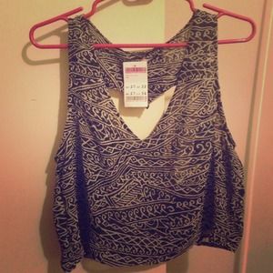 Brandy Melville tribal top, heart back
