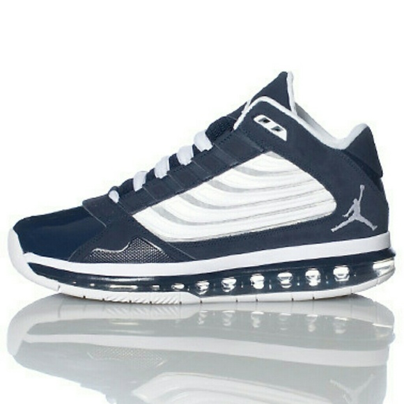 BUNDLE for diazleah 2 pairs of Jordans Sneakers