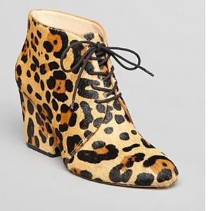 Kate Spade Roger Boots -NWT 🐅