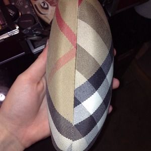 Burberry sunglasses case