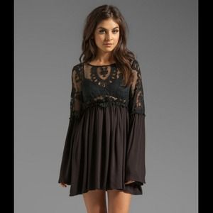 Host Pick! For Love & Lemons Isabella Dress