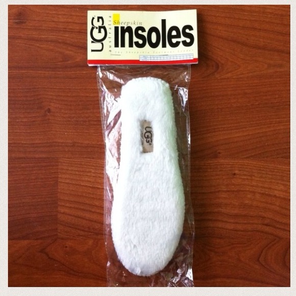 👏😊➡REDUCED⬅Authentic UGG insoles