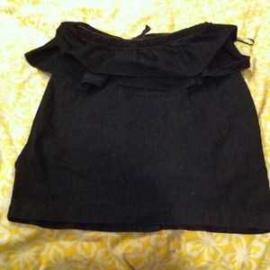 Bisou bisou ruffle top pencil skirt