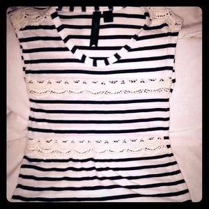 White and navy blue shirt ✨