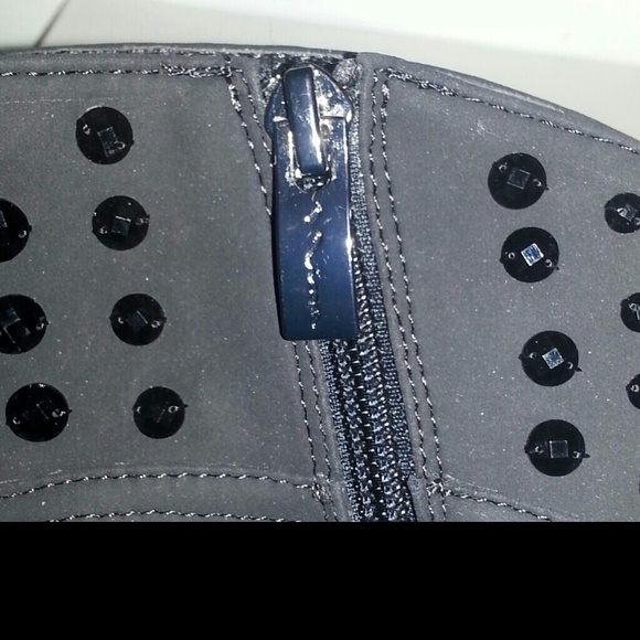 Sold*×/******,,,,,, ******** - Picture 4 of 4