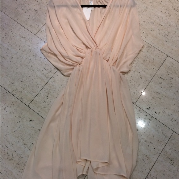 🚨SOLD🚨Gypsy Junkies Roxy Ruched Dress - Picture 4 of 4