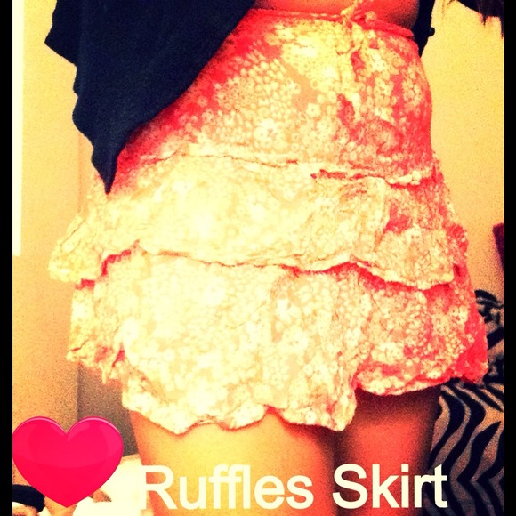 Dream out loud Ruffle Skirt