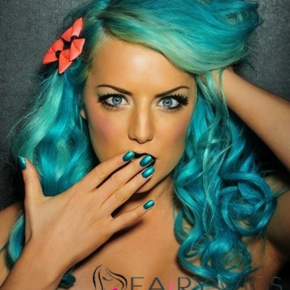 Beautiful Blue Green Lace Front Wig 22 inches