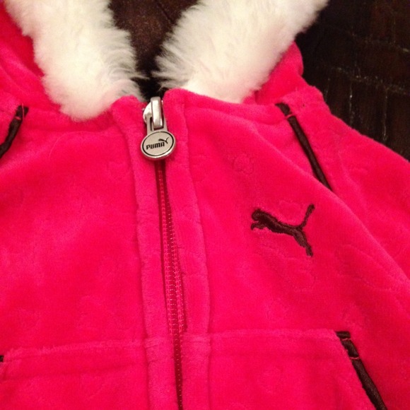 Two piece puma velour tracksuit - Picture 3 of 3