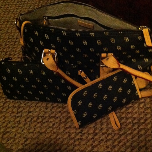 💛D&B inspired Purse, wristlet, & glasses case💛