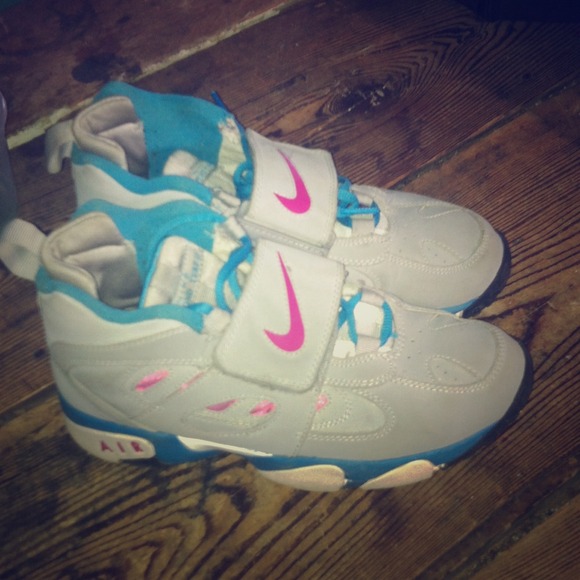 Nike diamond turfs