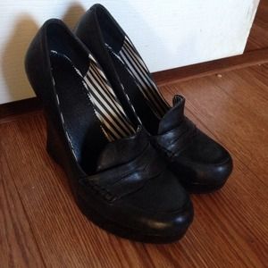 L.A.M.B. Oxford wedges (black) sz 8.5