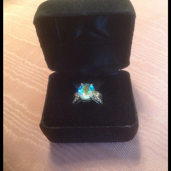 Sold - Picture 2 of 3