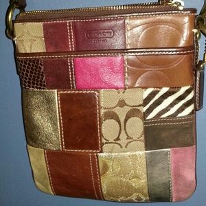 □□Coach cross body purse□□