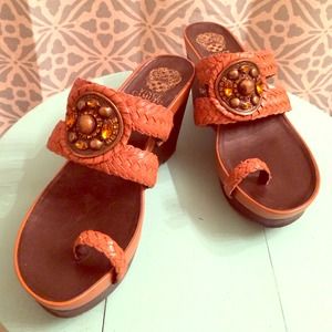 🎀Amazing Vince Camuto Wedges