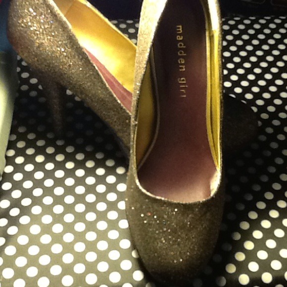 Steve Madden Purple Gold Multicolor Glitter Heels - Picture 4 of 4