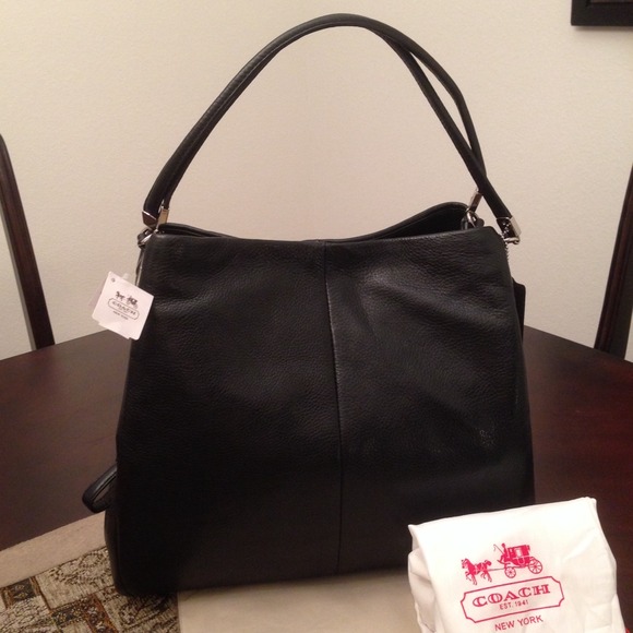 **SOLD**Coach Black Leather Bag