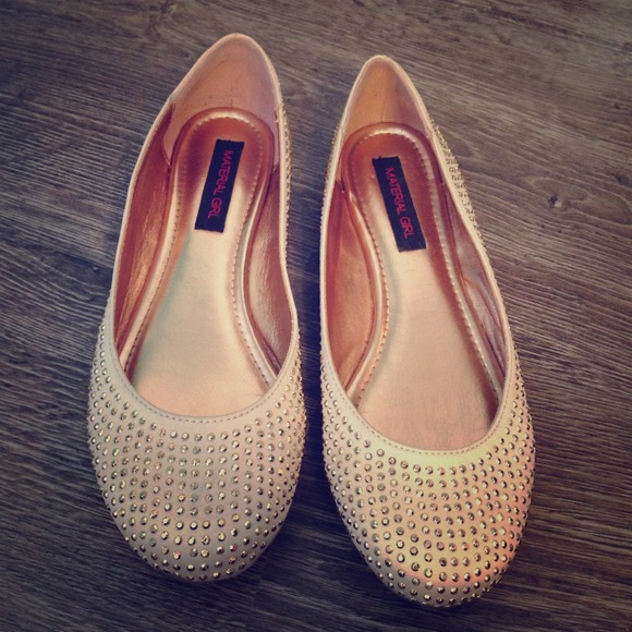 SOLD!!! Sparkley Flats!