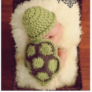 Crotchet turtle