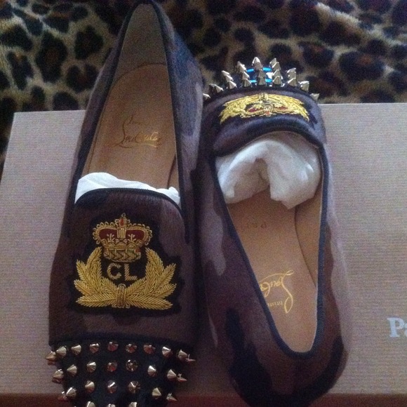 Christian louboutin red bottom flats - Picture 3 of 5