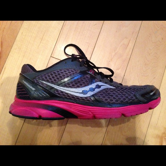 Saucony Pink & Gray Running Shoes