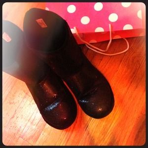 Black sparkle boots