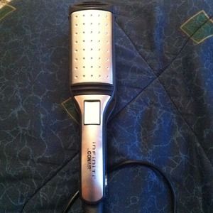 Conair Infiniti straightener