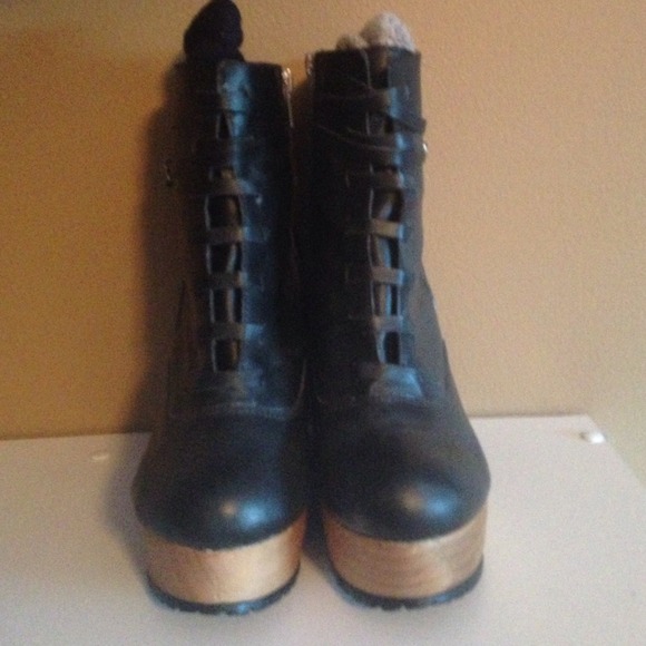 Deena & Ozzy Cutout Wedge Boots