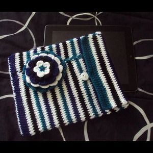 new crochet ipad purse