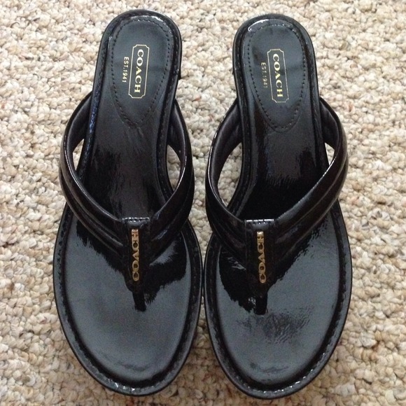 Authenthic Coach Wedge - Picture 2 of 4