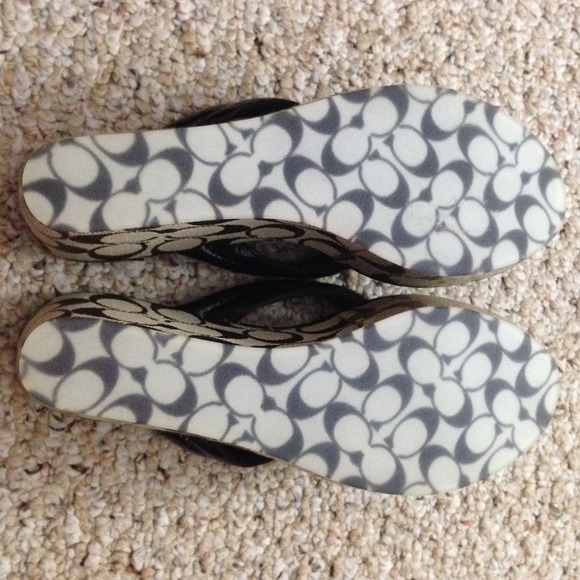 Authenthic Coach Wedge - Picture 3 of 4