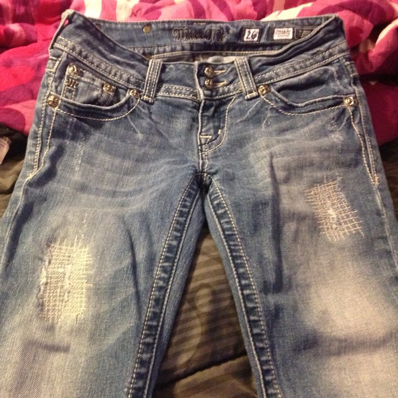 Worn once!!!! Miss me jeans 💖